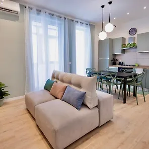  Apartment Politeama Charming Italy